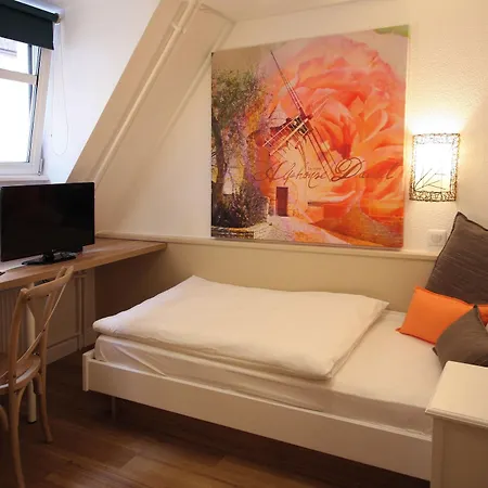 Hotel Roses 3*