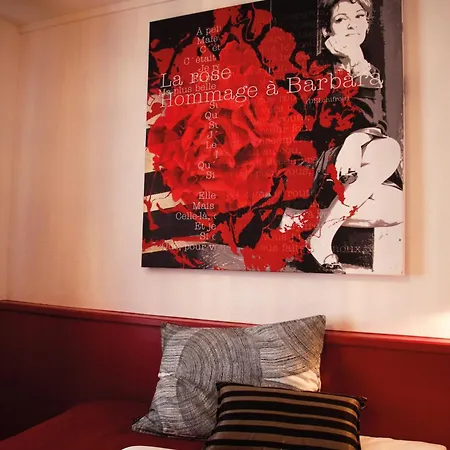Roses Hotel 3*