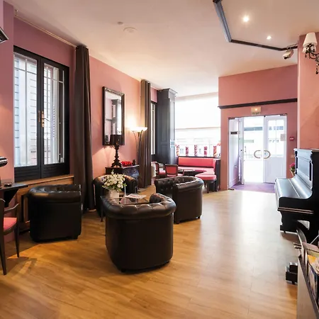 Roses Hotel 3*