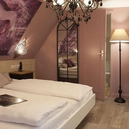 Hotel Roses 3*