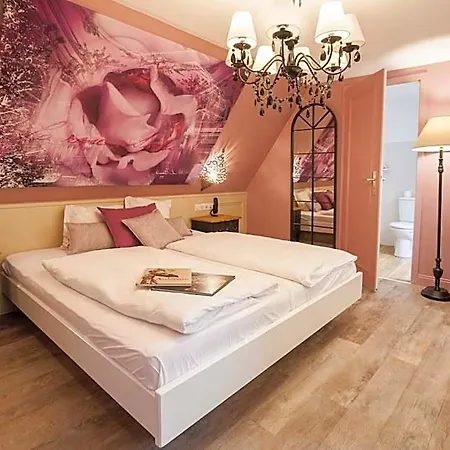 Ξενοδοχείο Roses 3*