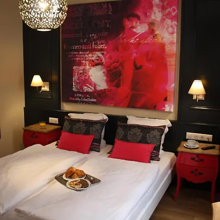 Roses 3* Estrasburgo